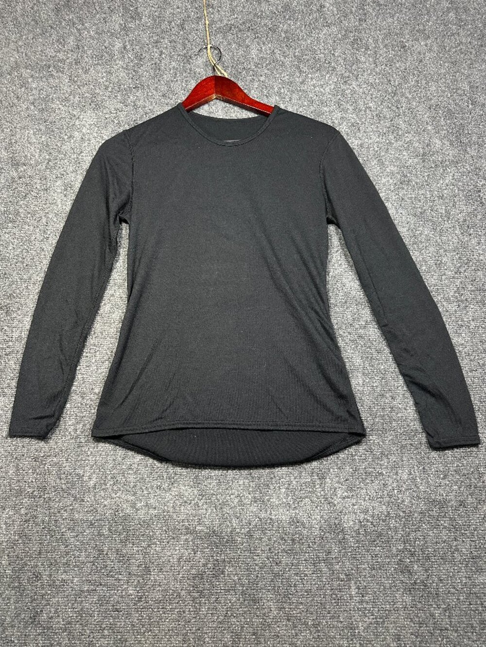 Pepper Skins Top Womens Small Black Tee Long Sleeve Base Layer Ski Snowboard